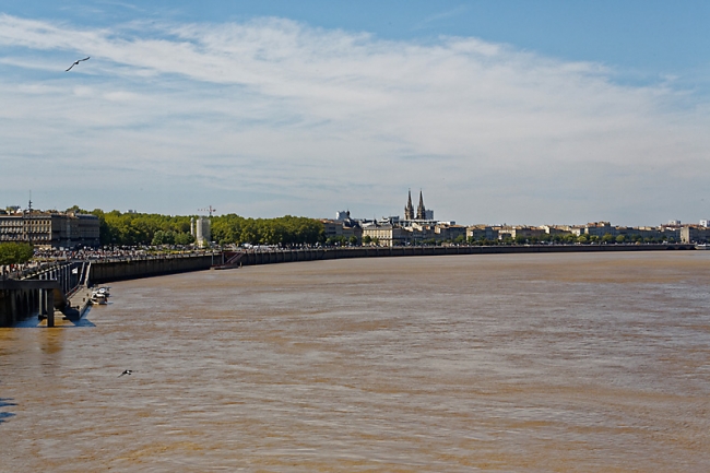 Pont de Pierre-015
